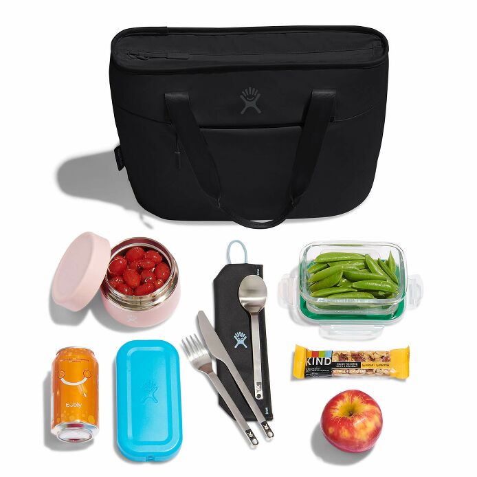 8-l-insulated-lunch-tote-i8 8l-tote-black-packing.jpg