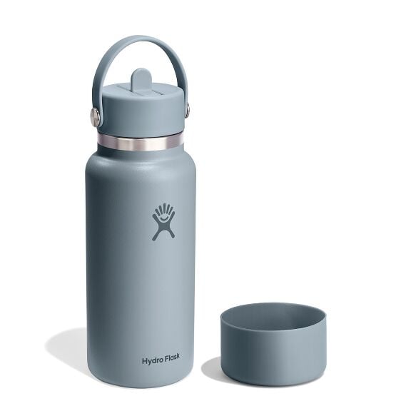 32-oz-straw-bottle-and-boot-bundle-f1 group_199_1.jpg