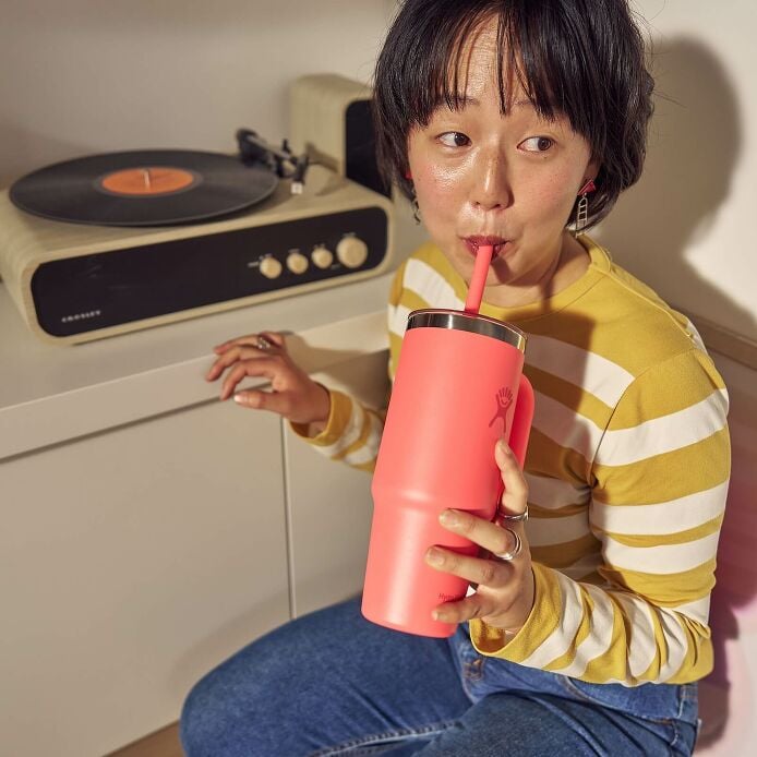 24-oz-travel-tumbler-k3 hf_s26_mcinnis_2487.jpg