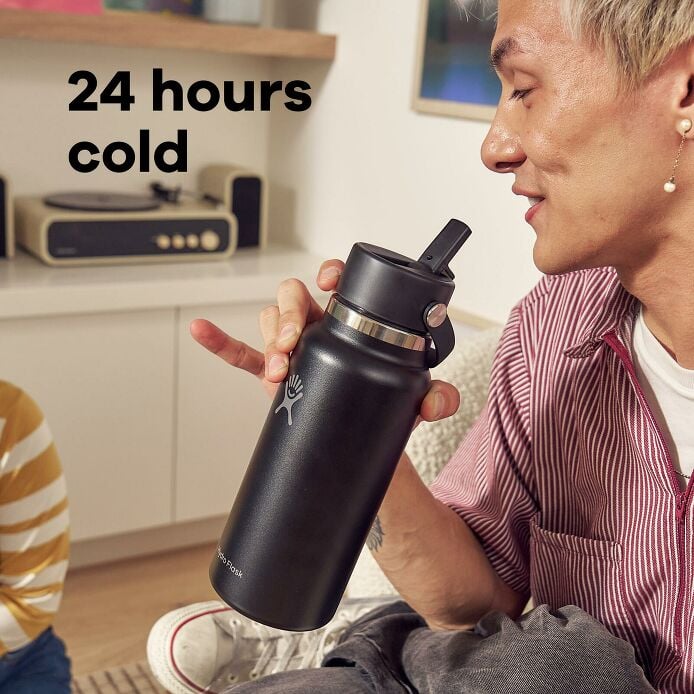 32-oz-wide-mouth-with-flex-straw-cap-p4 hf_s26_w32cfs_apdp_03_1_6.jpg
