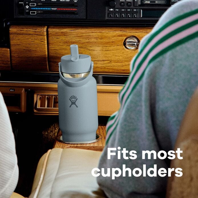 32-oz-travel-bottle-with-flex-straw-cap-a0 hf_s26_wtcfs_apdp_06_8.jpg